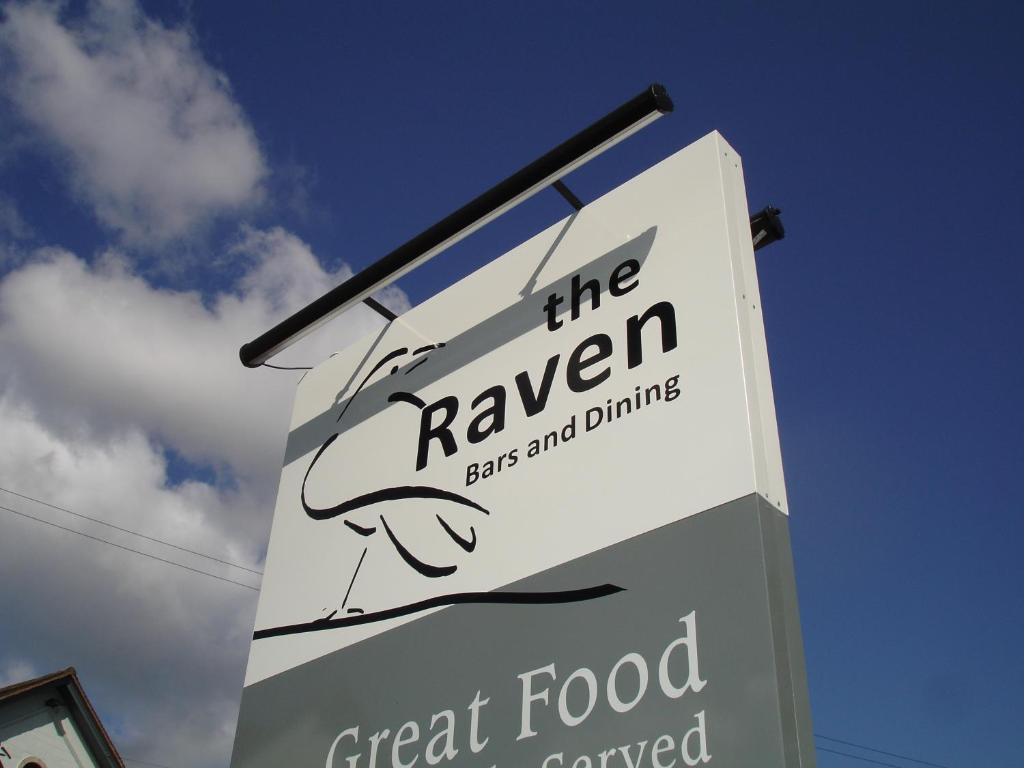 The Raven Hotel Корби Экстерьер фото