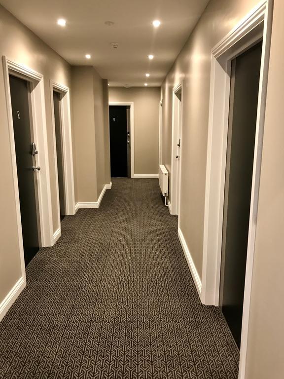 The Raven Hotel Корби Экстерьер фото